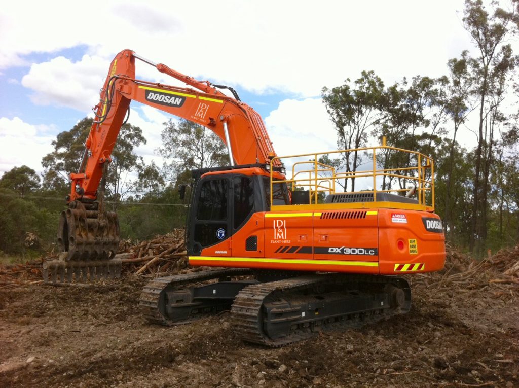 Hire High Performance Excavator in Brisbane and QLD D&M Plant